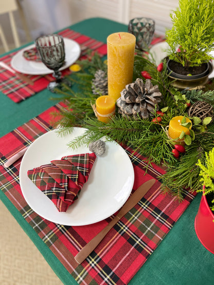 Linen Napkins & Placemats CHRISTMAS TARTAN, Set of 2