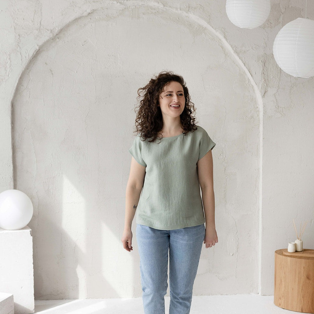 Linen minimalist top