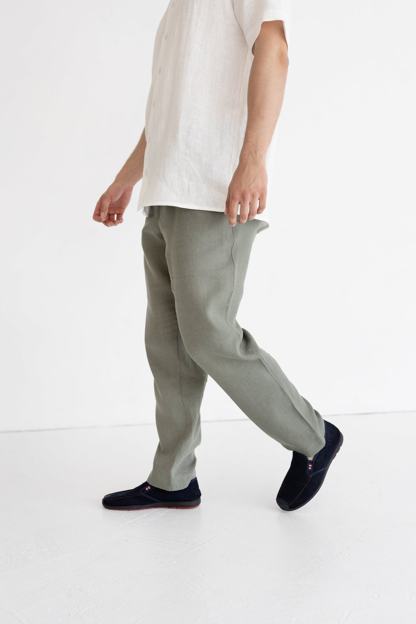 Men's linen pants, Eucalyptus green, Size MEDIUM