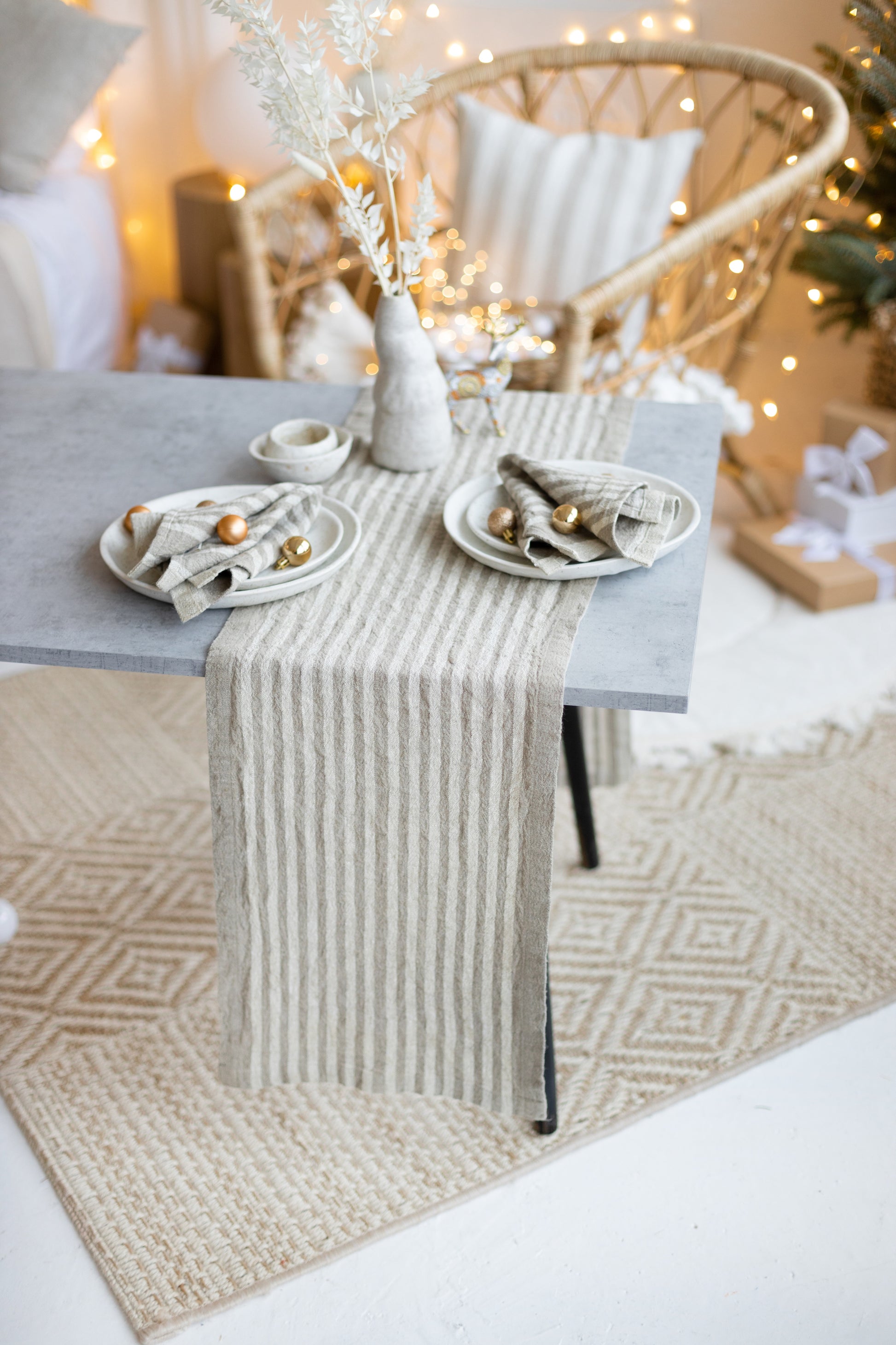 striped Christmas table runner