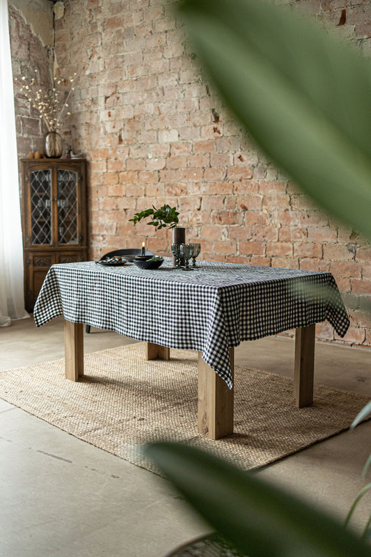 Linen tablecloth - Black gingham