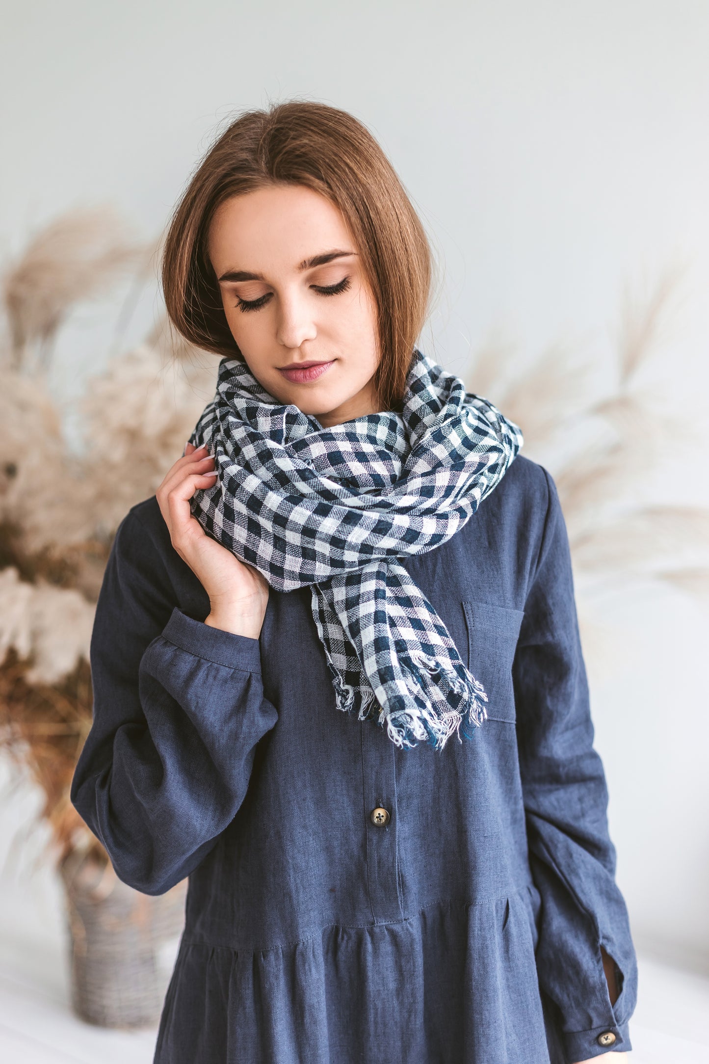 Lightweight linen scarf BLUE GINGHAM