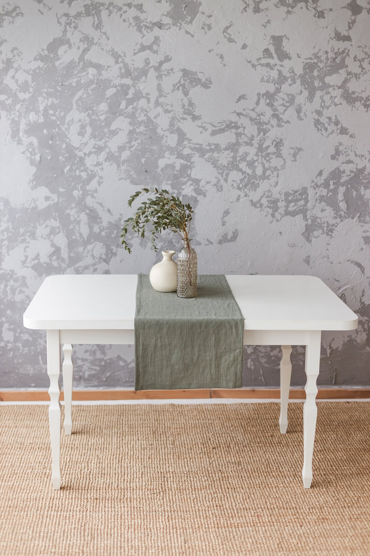 Soft Linen Table Runner - Minimalist